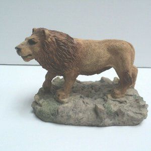 Vintage Stone Critters Lion Figurine Resin Standing on Base 4 3/4" L x 3" W